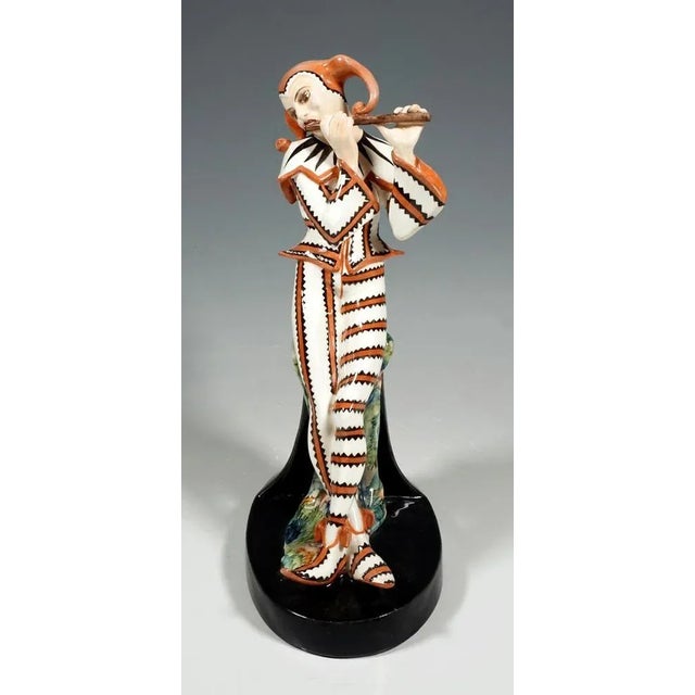 1920s Art Deco Harlequin Figurine with Flute by Josef Kostial for Goldscheider, Vienna, Austria, 1920s For Sale - Image 5 of 9