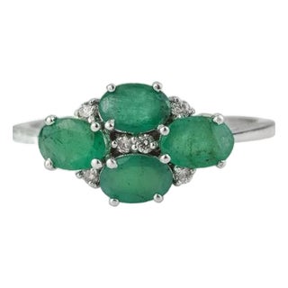 1.9ct Emerald and Diamond Cluster Ring for Women in 925 Silver, Size 8.5 For Sale