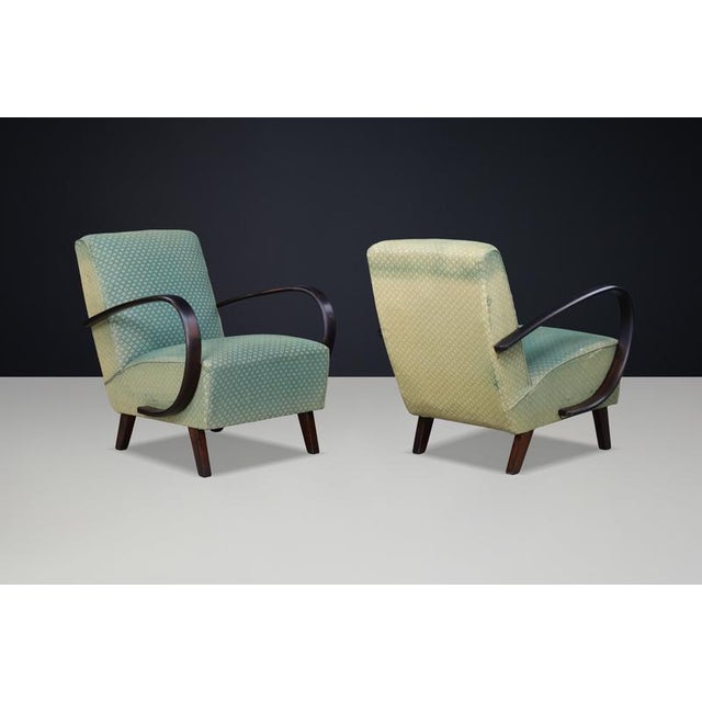 Sculptural Bentwood Lounge Armchairs by Jindřich Halabala, Czechoslovakia, 1940s, Set of 2 For Sale - Image 4 of 17