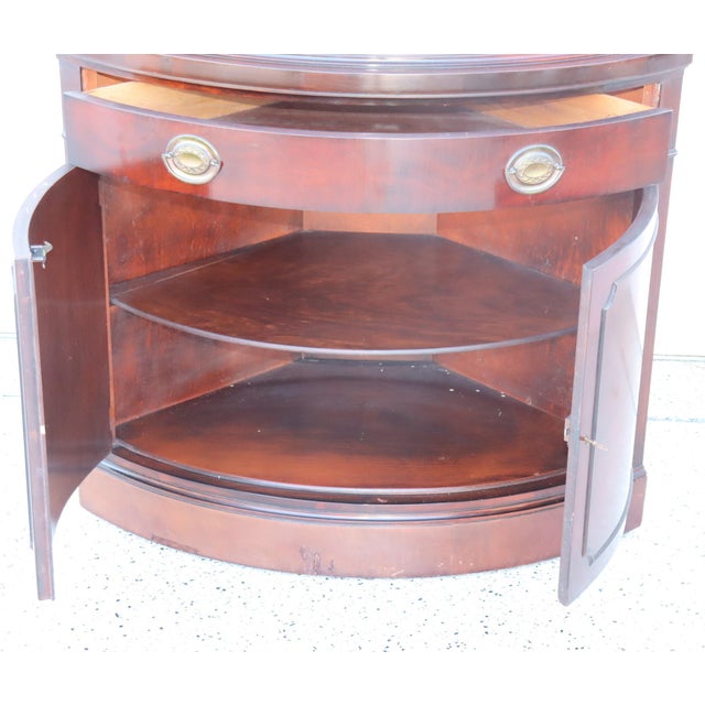 1950s Mahogany Corner Cabinet by Drexel For Sale - Image 9 of 14