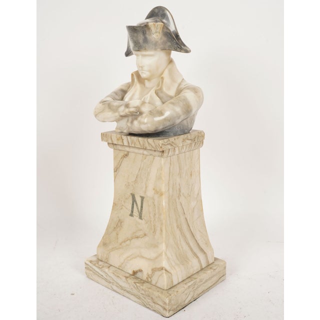 Alabaster Signed Valmore Gemignani Marble Bust of Napoleon on Pedestal / Italian Art Deco Neoclassical Sculpture For Sale - Image 8 of 10