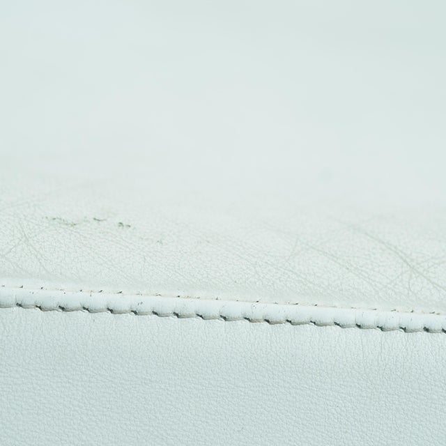 Postmodern Dutch Chaise Lounge in White Leather and Tubular Steel from Rob Eckhardt, 1980s For Sale - Image 15 of 18