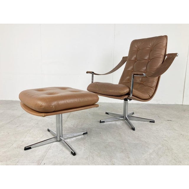 1960s Set of Mid-Century Lounge Chair and Ottoman attributed to Geoffrey Harcourt, 1960s For Sale - Image 5 of 17