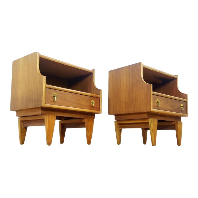 Stanley 1960s Mid Century Modern Brass Pull Nightstand End