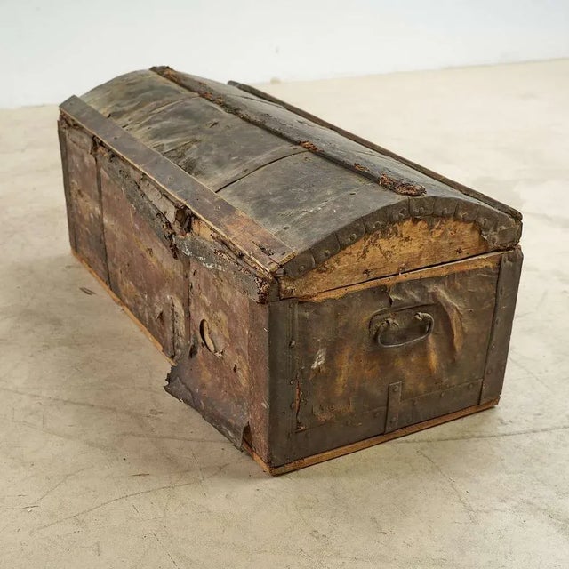 Trunk Coated with Leather For Sale - Image 6 of 6