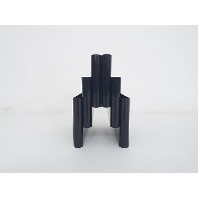 Kartell Black Magazine Stand attributed to Giotto Stoppino for Kartell, Italy, 1960s For Sale - Image 4 of 7