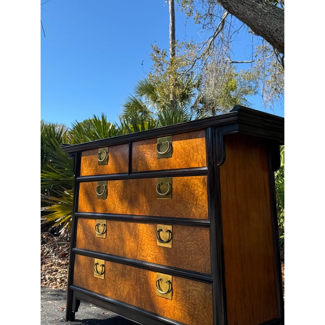1970s Raymond K. Sobota for Century Chin Hua Burlwood Campaign Chest – Hollywood Regency Asian Inspired Dresser For Sale In Tampa - Image 6 of 12