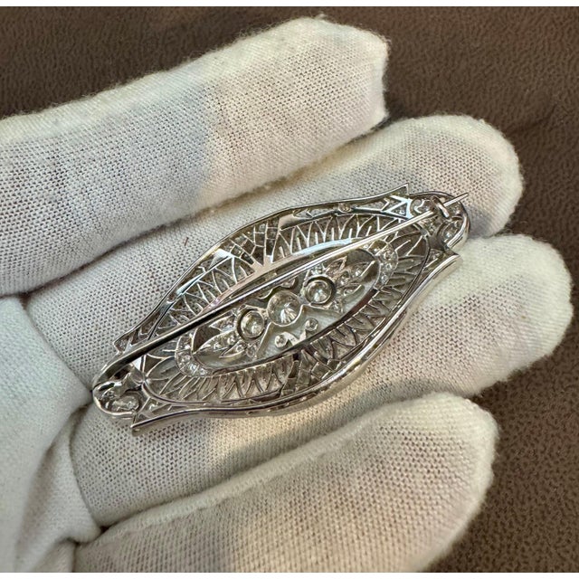 Estate Art Deco 1 Ct Diamond Platinum 12.5 Gm Pin / Broach VS Quality For Sale - Image 11 of 18