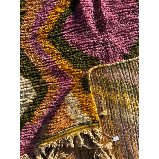 Vintage Berber Moroccan Rug, 1990 For Sale - Image 9 of 10