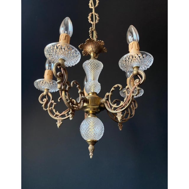 1960s Vintage French Chandelier in Brass and Glass, 1960s For Sale - Image 5 of 16