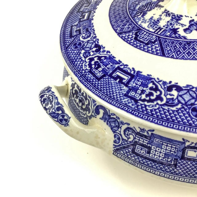 Blue Vintage Covered Porcelain Casserole Dish Blue Willow Empress Design For Sale - Image 8 of 13