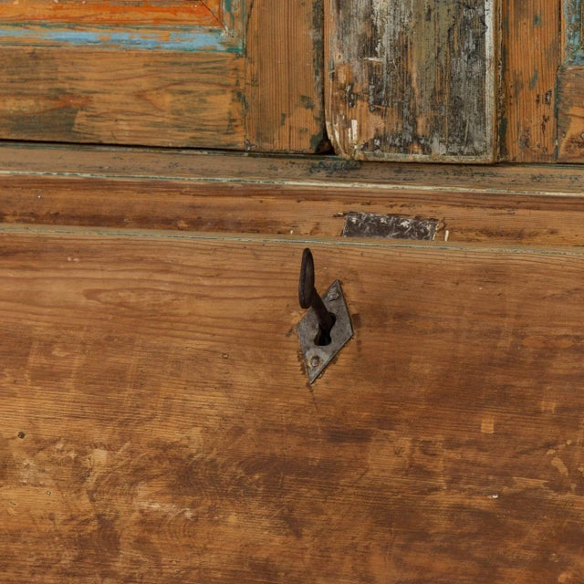 19th C. Swedish Rococo Secretary With Library in Original Paint For Sale - Image 9 of 12