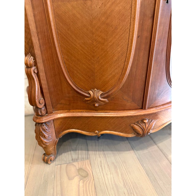 Early 20th Century Antique French Provincial Walnut Cabinet With Parquetry Doors For Sale - Image 5 of 12