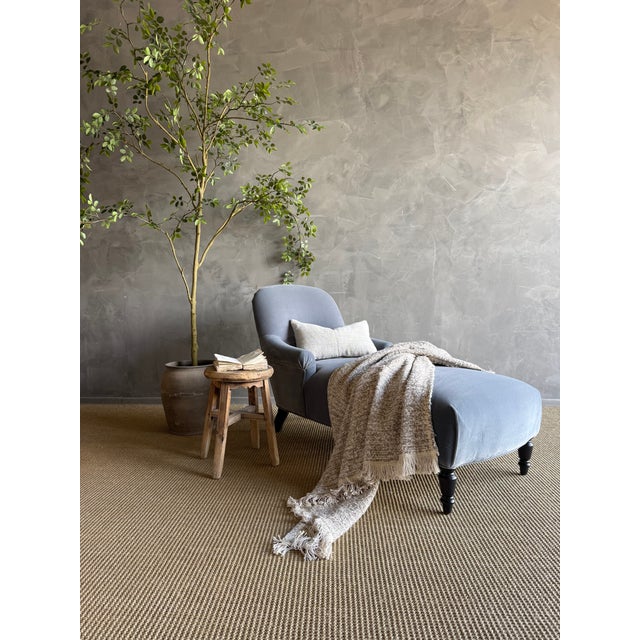 Napoli Chaise Lounge 27" W x 34" H x 60" D The Napoli Chaise Lounge is a timeless nod to vintage European design,...