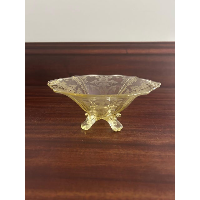 Art Deco Vintage 1930s Yellow Cambridge Glass Apple Blossom Footed Candy Dish. For Sale - Image 3 of 5