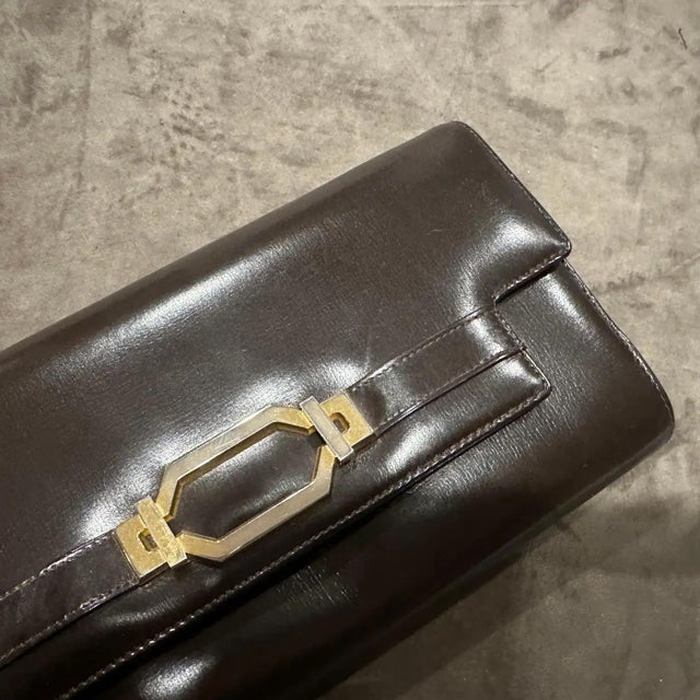 1970s Brown Leather Italian Clutch Bag For Sale - Image 6 of 13