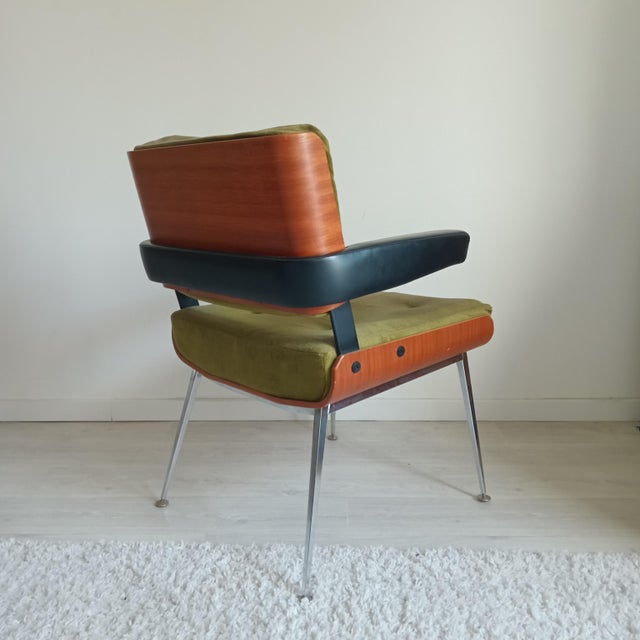Mid-Century Modern French Armchairs by Alain Richard, 1950s, Set of 2 For Sale - Image 3 of 10