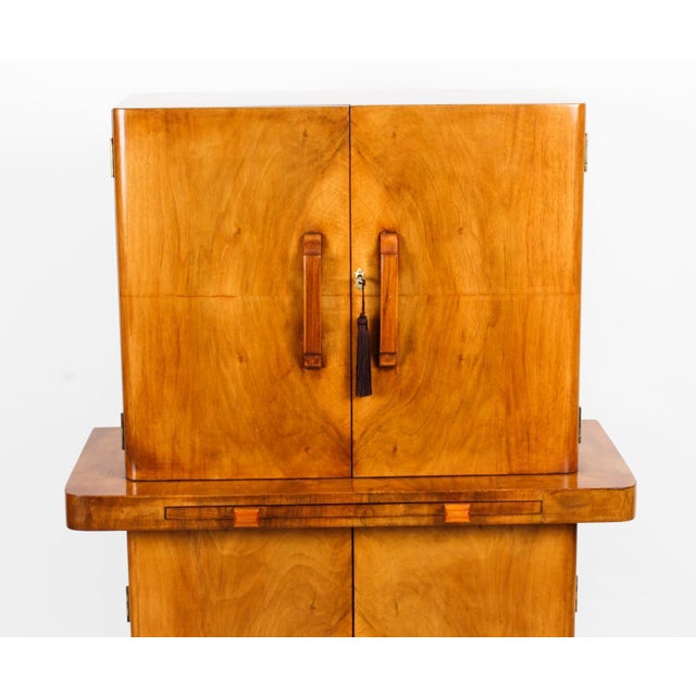 Antique Art Deco Burr Walnut Cocktail Cabinet Dry Bar from Epstein Manner, 1920s For Sale - Image 10 of 18