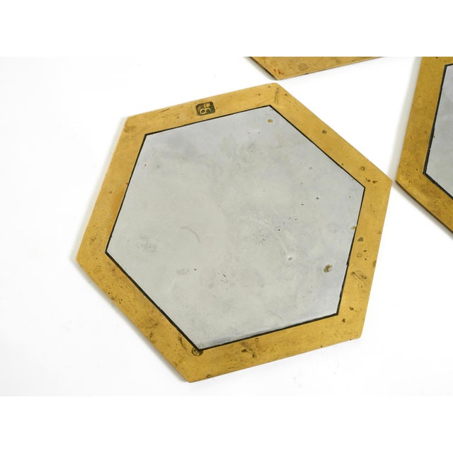 Brutalist Aluminum and Brass Coasters by David Marshall, 1970s, Set of 5 For Sale - Image 9 of 18