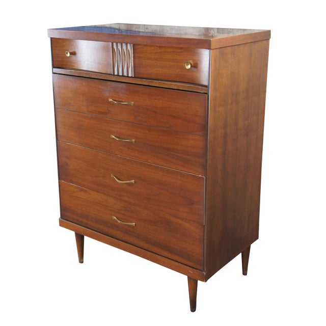 BASSETT FURNITURE USAヴィンテージ　チェスト　4段 1960s Bassett Furniture Mid Century Modern Walnut 4 Drawer Chest
