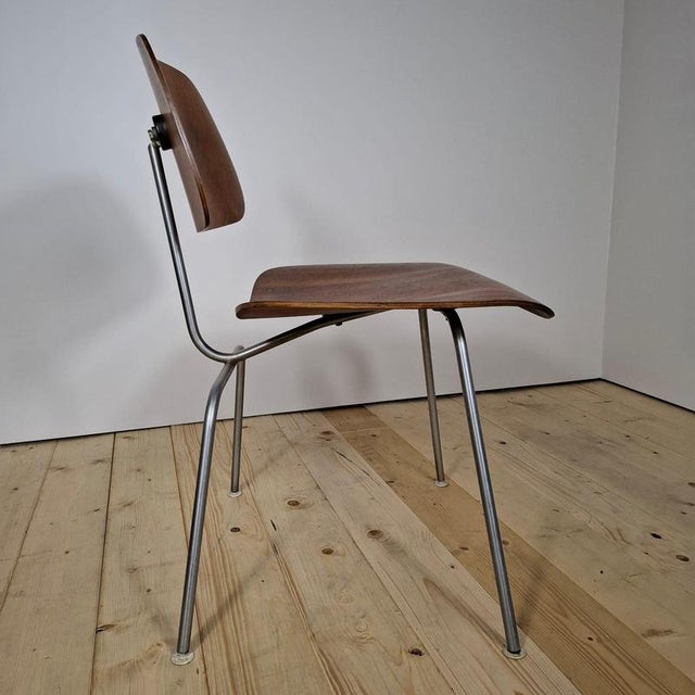 LCM Chairs by Charles & Ray Eames for Herman Miller, Set of 2 For Sale - Image 6 of 8