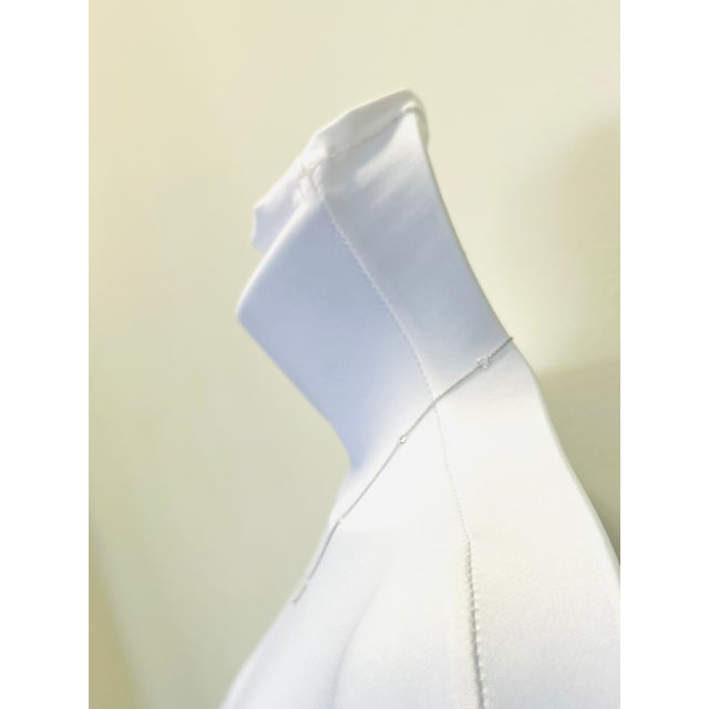 Modern White Rose Cut Diamond Necklace in 18k White Gold For Sale - Image 3 of 7