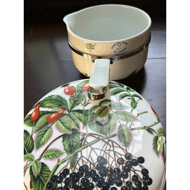 Limoges, France Vintage Limoges Nesting Porcelain & Aluminum Cookware Complete Set of Four – Botanical Berry Motif For Sale - Image 4 of 14