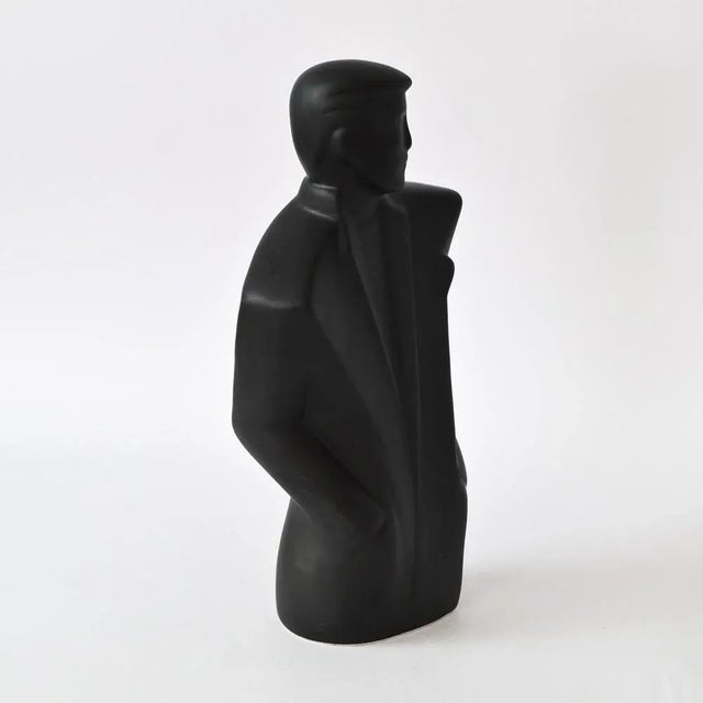 Ceramic Bust of a Man in the style of Lindsey B, 1980s For Sale - Image 6 of 9