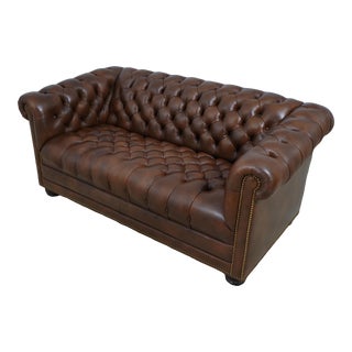 Hancock & Moore Brown Tufted Leather Chesterfield Loveseat For Sale