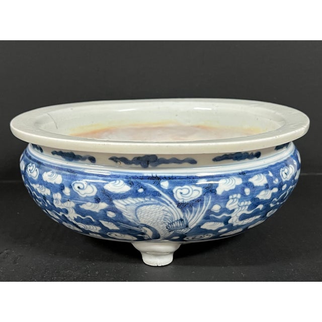 Late 20th Century Chinese Art Poprcelain Blue and White Incense Burner Clouds and Birds Design For Sale - Image 5 of 14