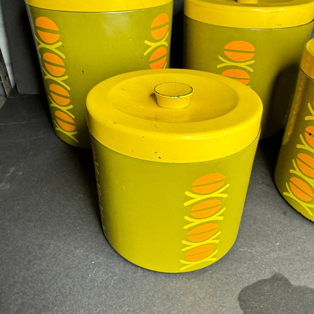 Plastic Mid Century Modern Canisters- Set of 4 For Sale - Image 7 of 8