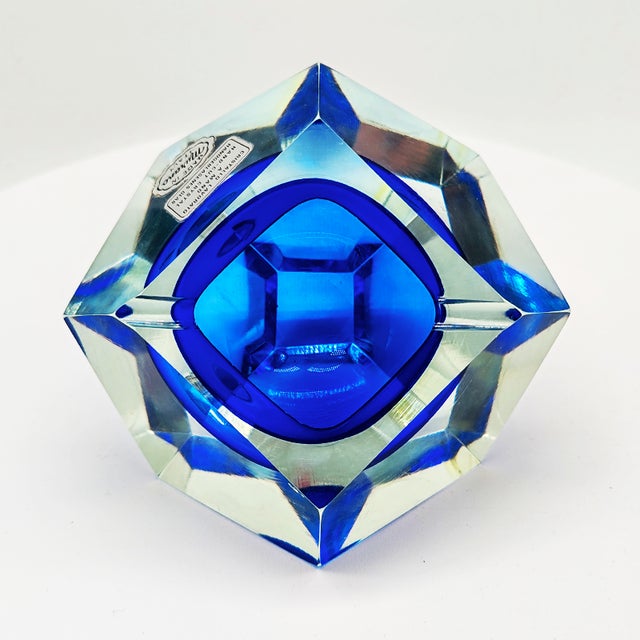 Large Vintage Ashtray in Hand-Cut Murano Glass by Flavio Poli for Seguso, 1960s For Sale - Image 7 of 10