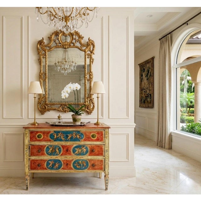Wood 19th Century Venetian Italian Paint-Decorated Commode For Sale - Image 7 of 12