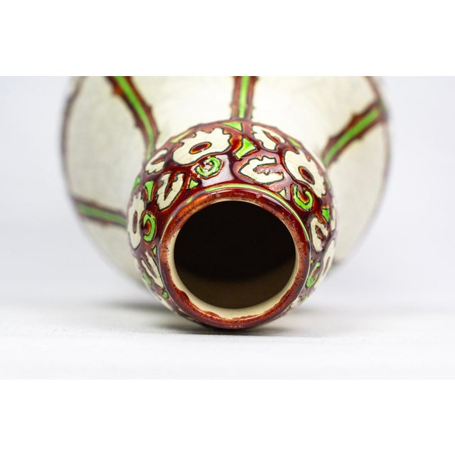 Ceramic Art Deco Vase in Crackled Beige Glazed Ceramic with 983 Decoration by Charles Catteau for Boch La Louvière, 1925 For Sale - Image 7 of 12