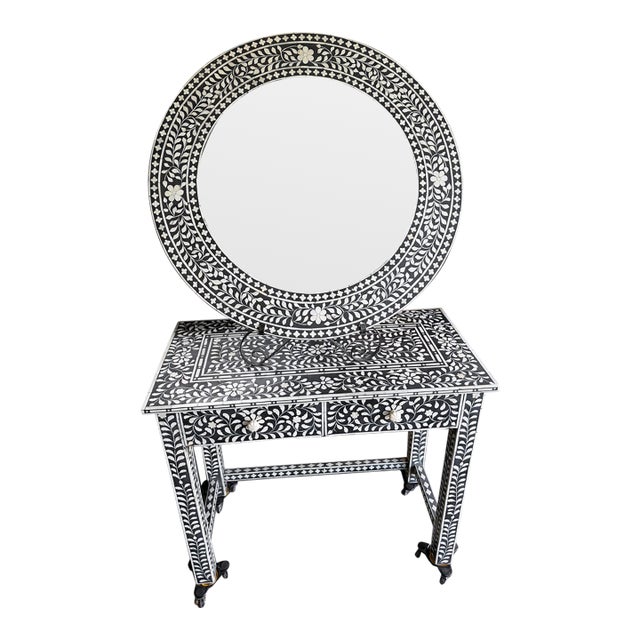 Aditya Handicrafts Indian Black & White Bone Inlay Dressing Table & 32.75” Round Mirror, 2021 For Sale
