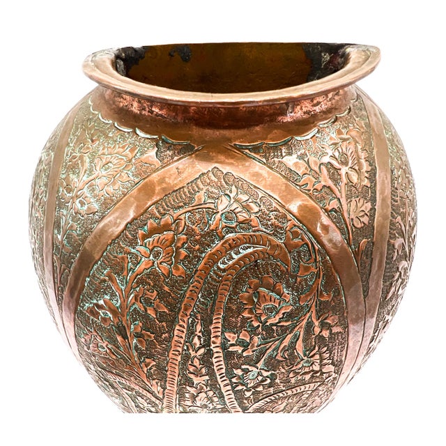 Vintage Embossed Copper Wall Pocket Vase — Persian / Moorish / Bohemian For Sale - Image 13 of 14