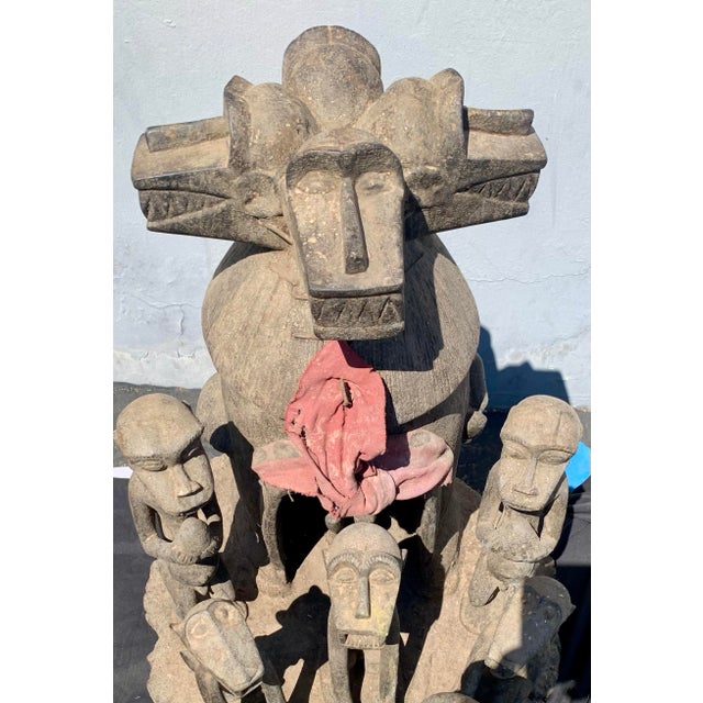 Wood Mid 20th Century Monumental Brutalist Mambila Tribal Shrine Sculpture - Multi-Head Zoomorphic Carving, 27" Wide For Sale - Image 7 of 12