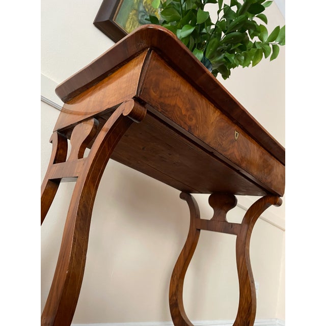1830s Austrian Biedermeier Occasional Table For Sale In New York - Image 6 of 7