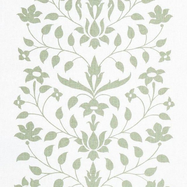 2020s Schumacher x Marie-Anne Oudejans Jaipur Mughal Flower Fabric in Green For Sale - Image 5 of 5