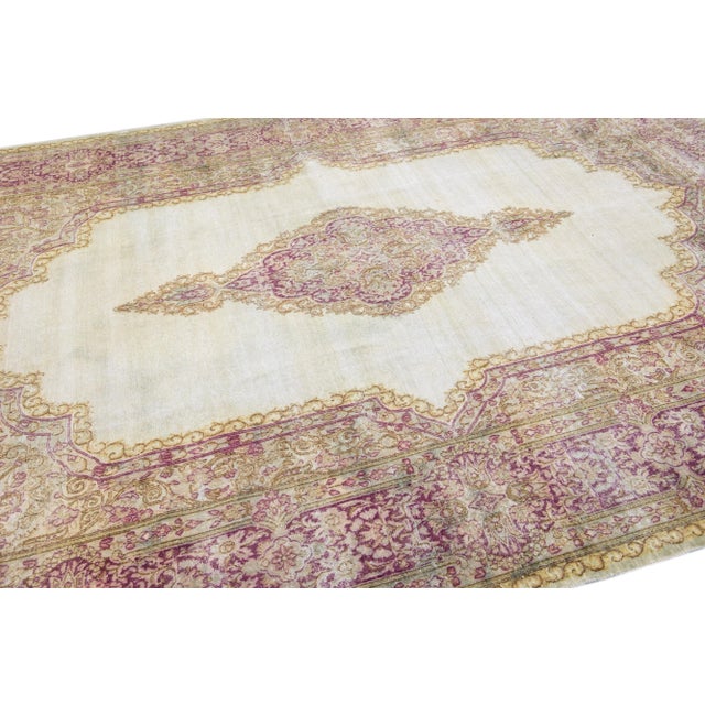 1960s Vintage Persian Distressed Handmade Medallion Ivory Wool Rug For Sale In New York - Image 6 of 7