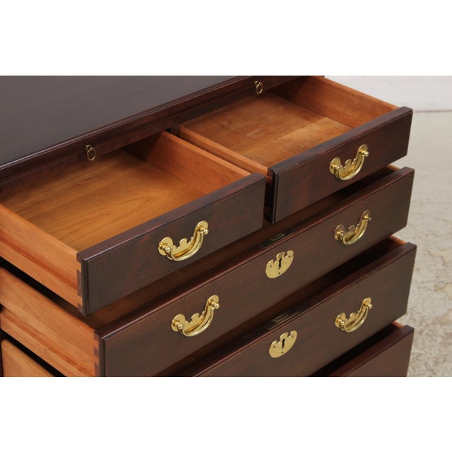 Pair Stickley Colonial Williamsburg Mahogany Bachelor Chests For Sale In Philadelphia - Image 6 of 18