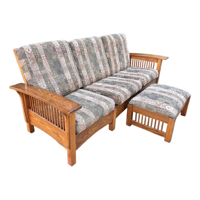 Late 20th Century Arts and Crafts Mission Style Oak Sofa With Ottoman For Sale