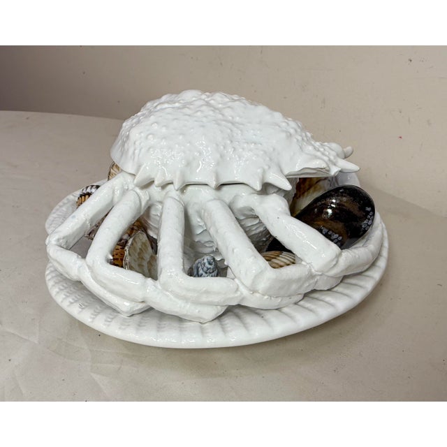 Italian Vintage Handmade Italian White Majolica B. Altman Crab Clam Covered Pottery Dish For Sale - Image 3 of 14