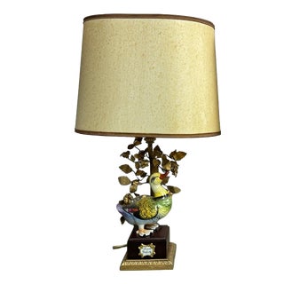 Italian Hollywood Regency Porcelain Waterbird Table Lamp with Sculptural Brass Foliage attributed to Giulia Mangani, Italy, 1970s For Sale