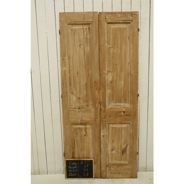 PRODUCT SPECIFICATIONS - A519 Dimensions: 87’’H x 39’’W x 1.8’’D Measurements are approximate, allowing for size...