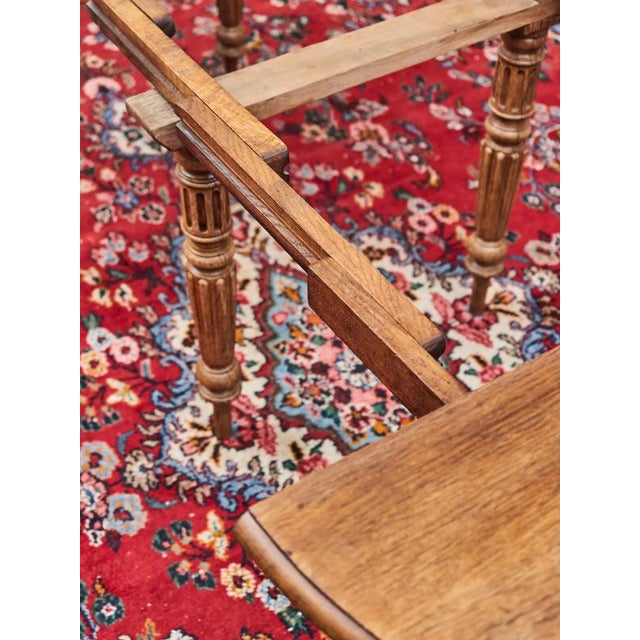 This beautiful extendable oak table, known as the Gate Leg Table, is an excellent example of practical and aesthetic...