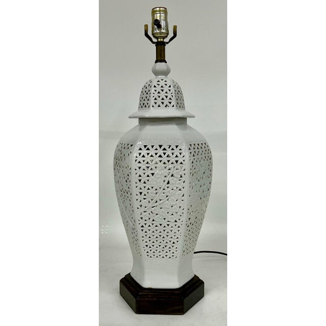 Beautiful ceramic Asian style lamp by Fredric Cooper