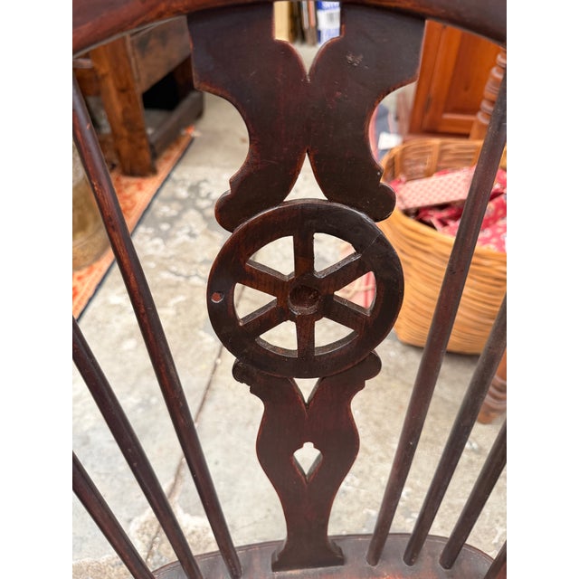 Wood Early 19th Century Antique English Wheelback Windsor Style Fireside Chair For Sale - Image 7 of 7