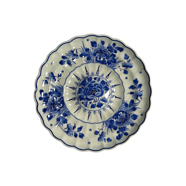 Vintage Hand-Painted Floral Wall Plate by J. Parqui for Royal Delft, 1974 For Sale - Image 6 of 6