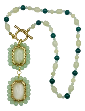 1980s Green Gemstone Jade Bead Necklace Gold Tone Toggle Closure